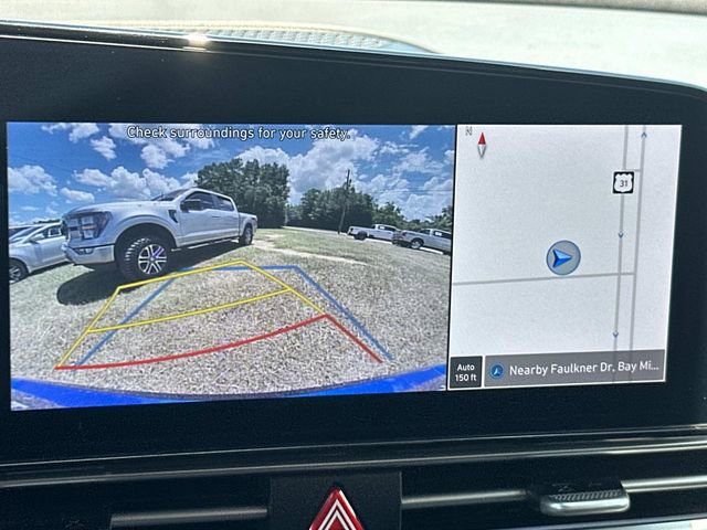 Used 2024 Hyundai Elantra SEL w/ Convenience Package image 28