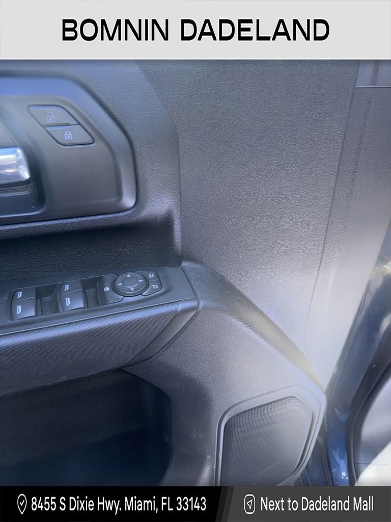 Used 2022 Chevrolet Silverado 2500 Custom w/ Custom Convenience Package AWD/4WD image 13