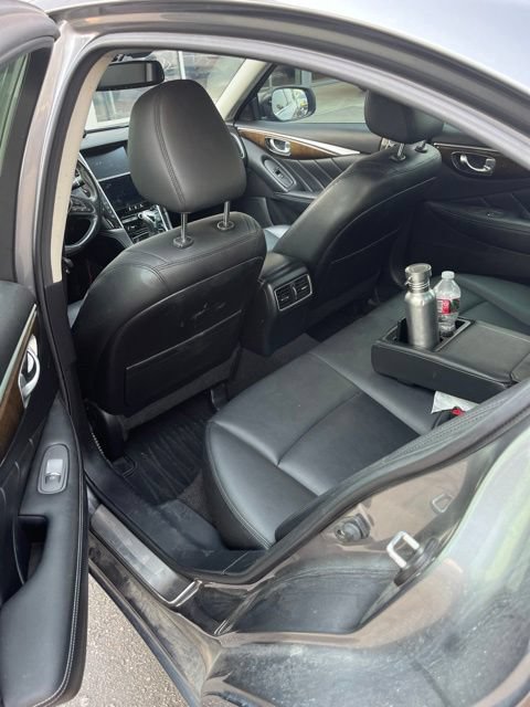 Used 2019 INFINITI Q50 Luxe w/ Essential Package (3.0T Luxe) AWD/4WD image 14