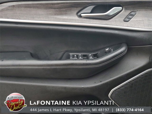 Used 2022 Jeep Grand Cherokee Limited image 12