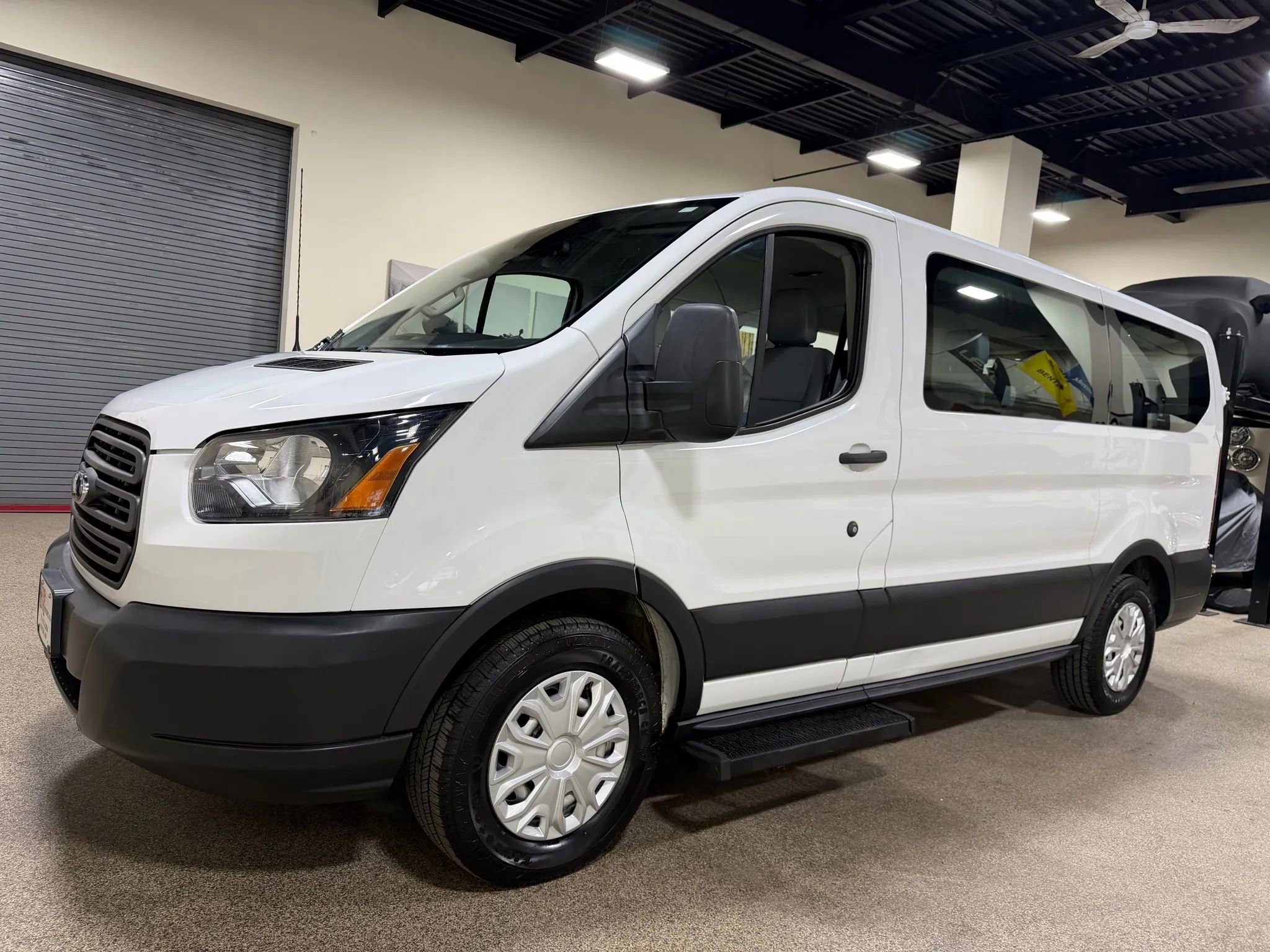 Used 2017 Ford Transit 150 XL image 10