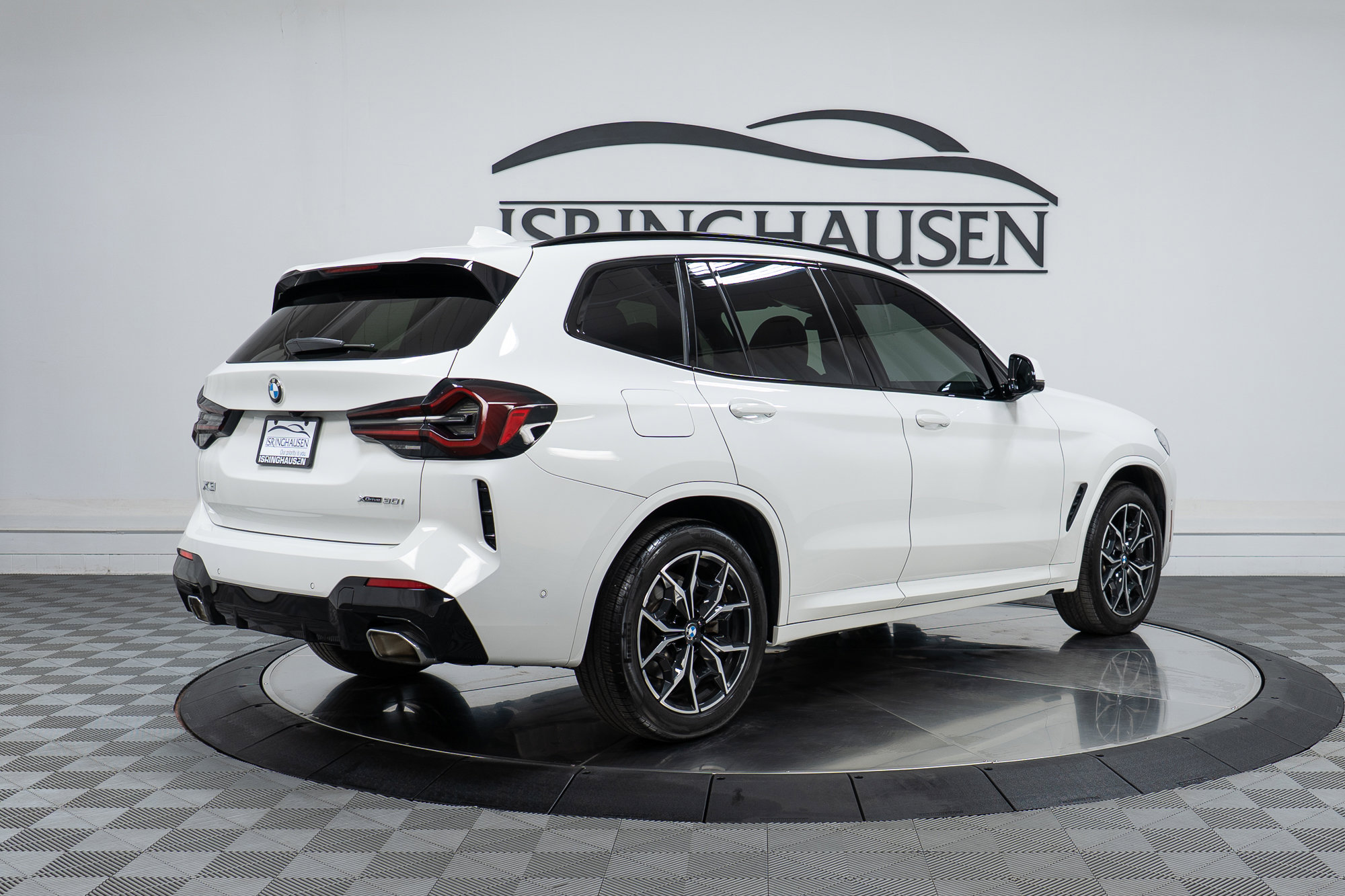 Certified 2024 BMW X3 xDrive30i w/ Premium Package image 5