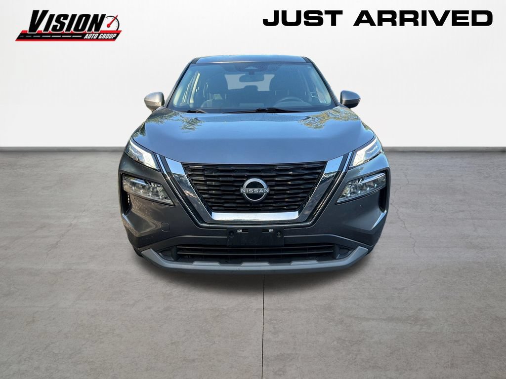 Used 2023 Nissan Rogue SV AWD/4WD image 2