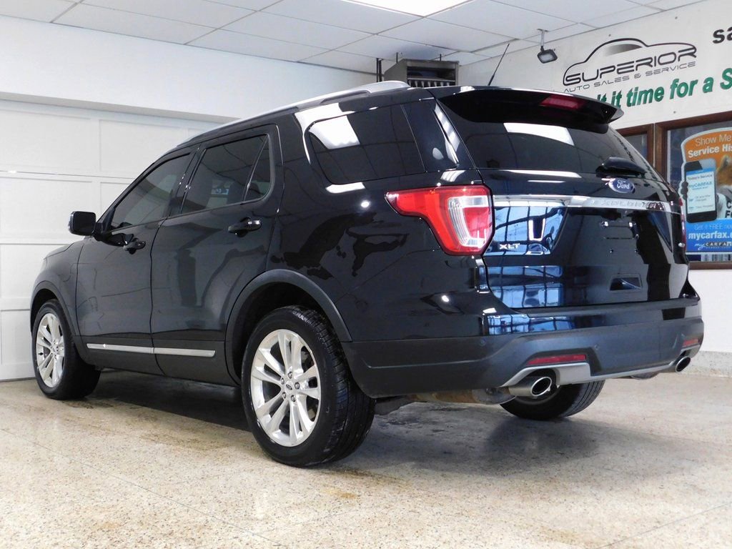 Used 2019 Ford Explorer XLT w/ XLT Desert Copper Package AWD/4WD image 8