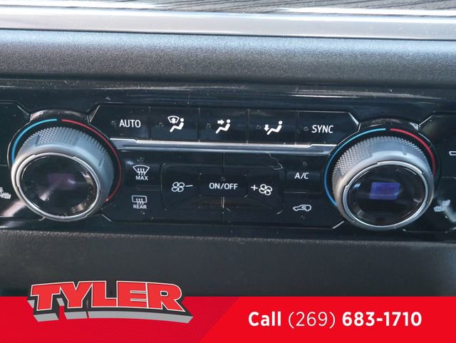 Used 2025 Chevrolet Silverado 2500 LT w/ All Star Edition image 31