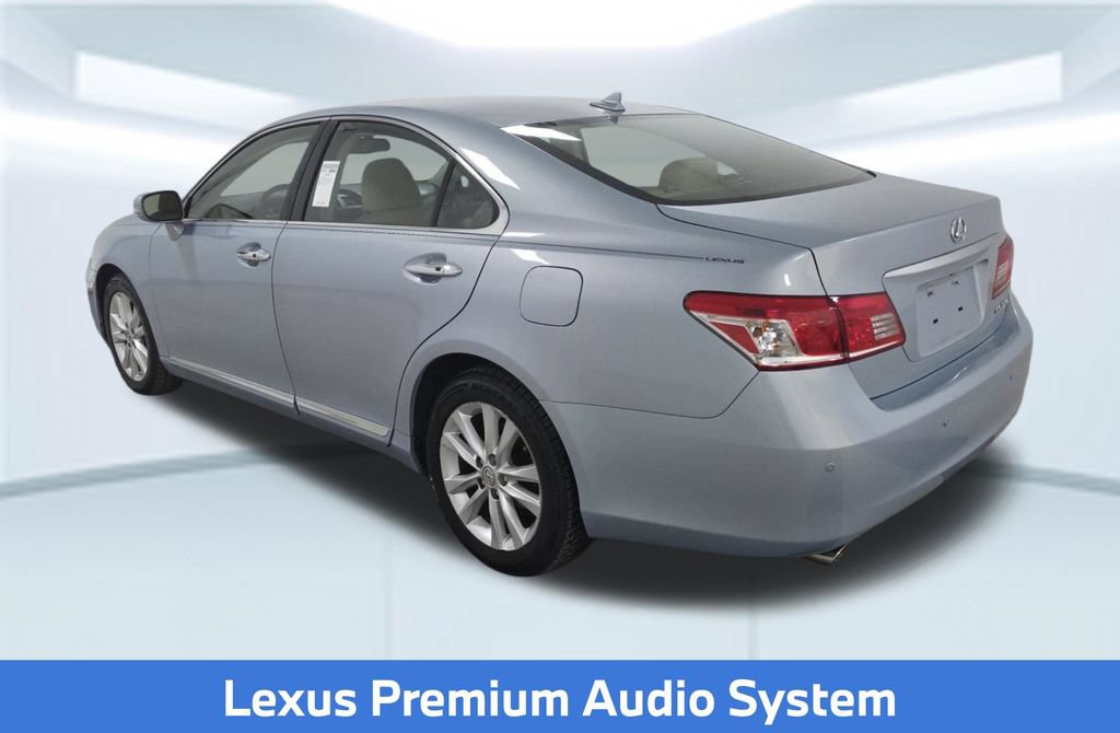 Used 2011 Lexus ES 350 w/ Preferred Accessory Package FWD image 4