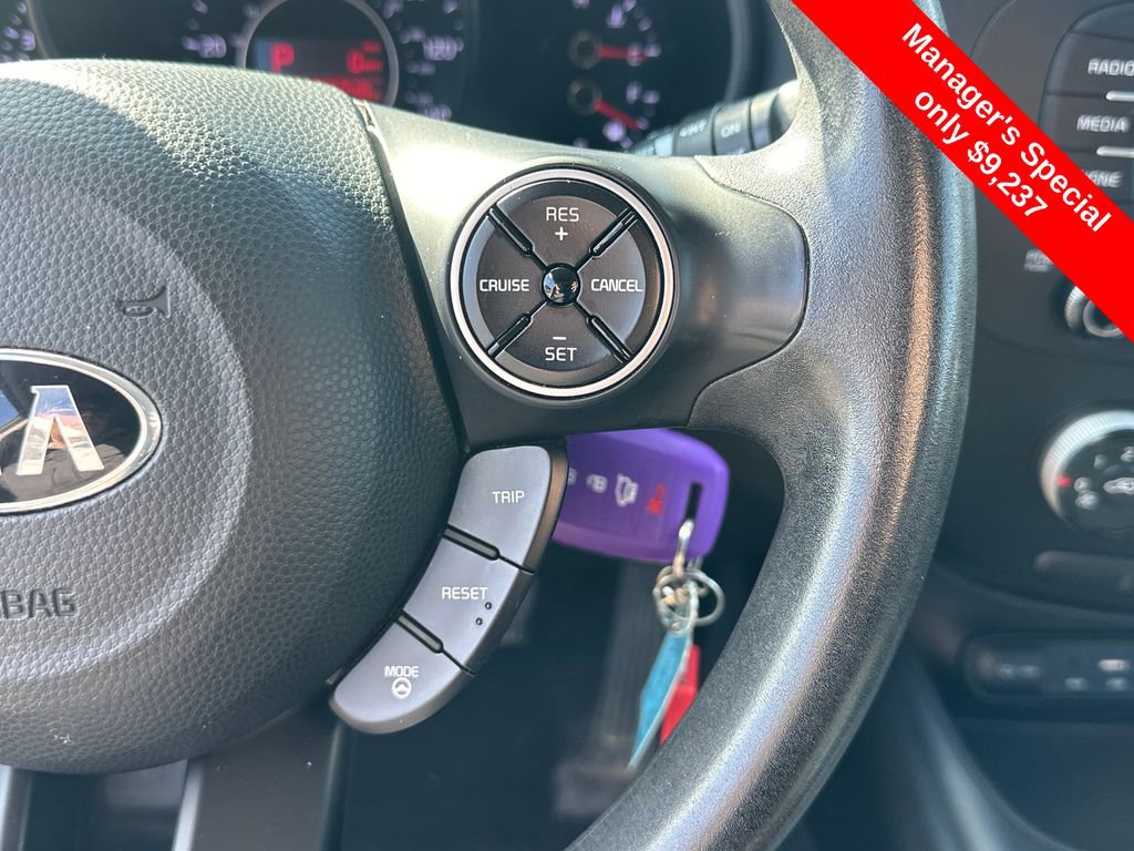 Used 2016 Kia Soul + image 18