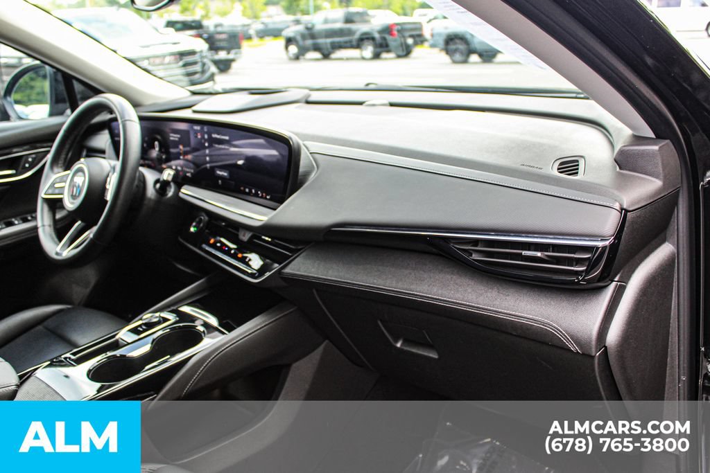 Used 2024 Buick Envision Preferred AWD/4WD image 23