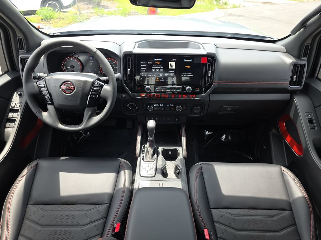 New 2026 Nissan Frontier 4x4 Crew Cab image 17