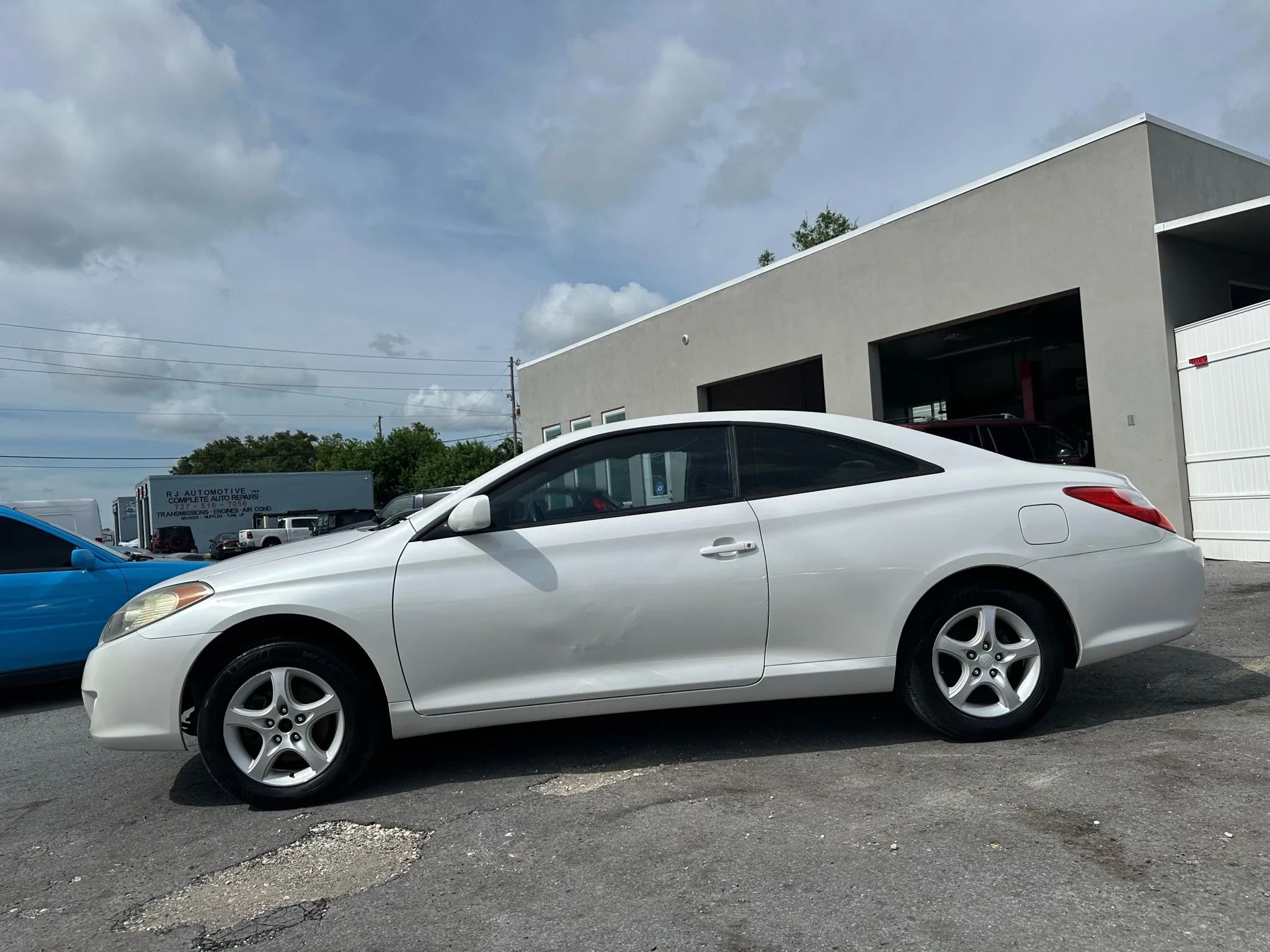 Used 2004 Toyota Solara SLE image 5