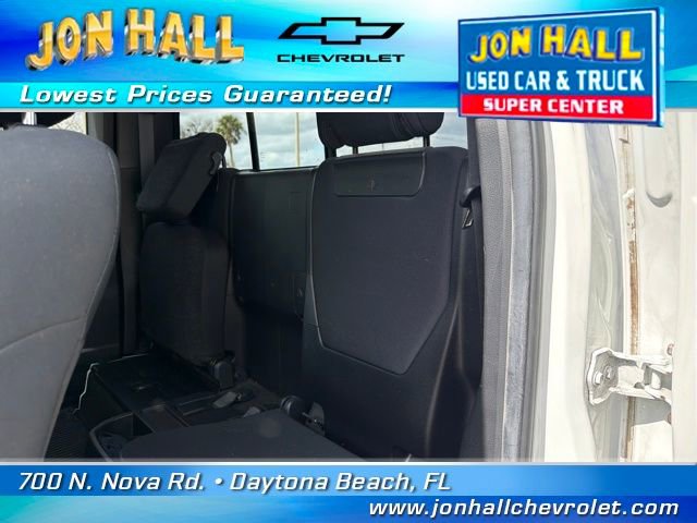 Used 2022 Toyota Tacoma TRD Sport w/ TRD Premium Sport Package AWD/4WD image 19