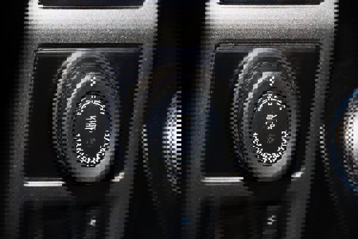 Used 2020 Ford F150 Raptor w/ Equipment Group 802A Luxury image 52