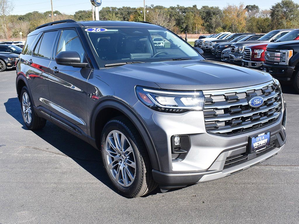 New 2026 Ford Explorer Active w/ Active Comfort Package image 12