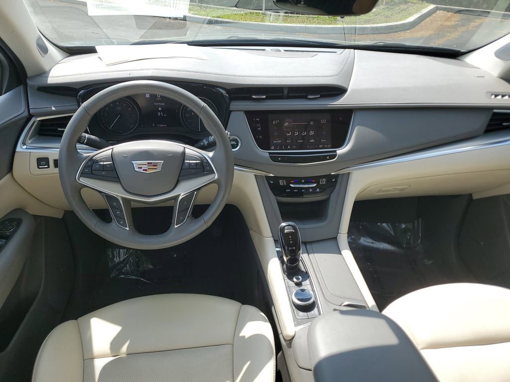 Certified 2023 Cadillac XT5 Premium Luxury w/ Technology Package image 17