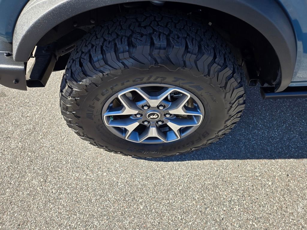 Used 2021 Ford Bronco Badlands image 14