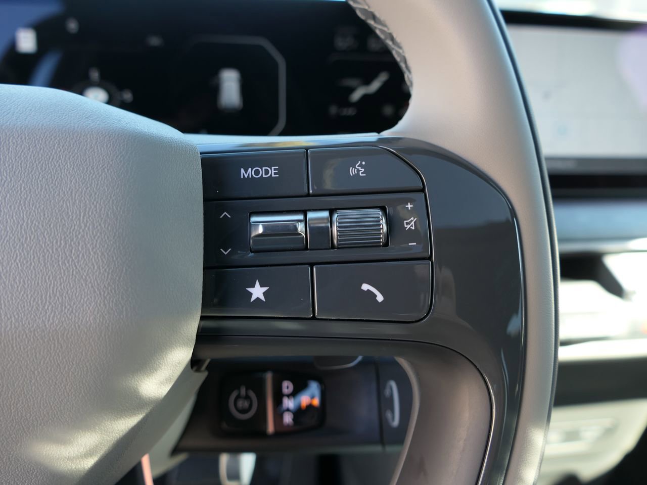 New 2026 Kia EV9 Wind image 12