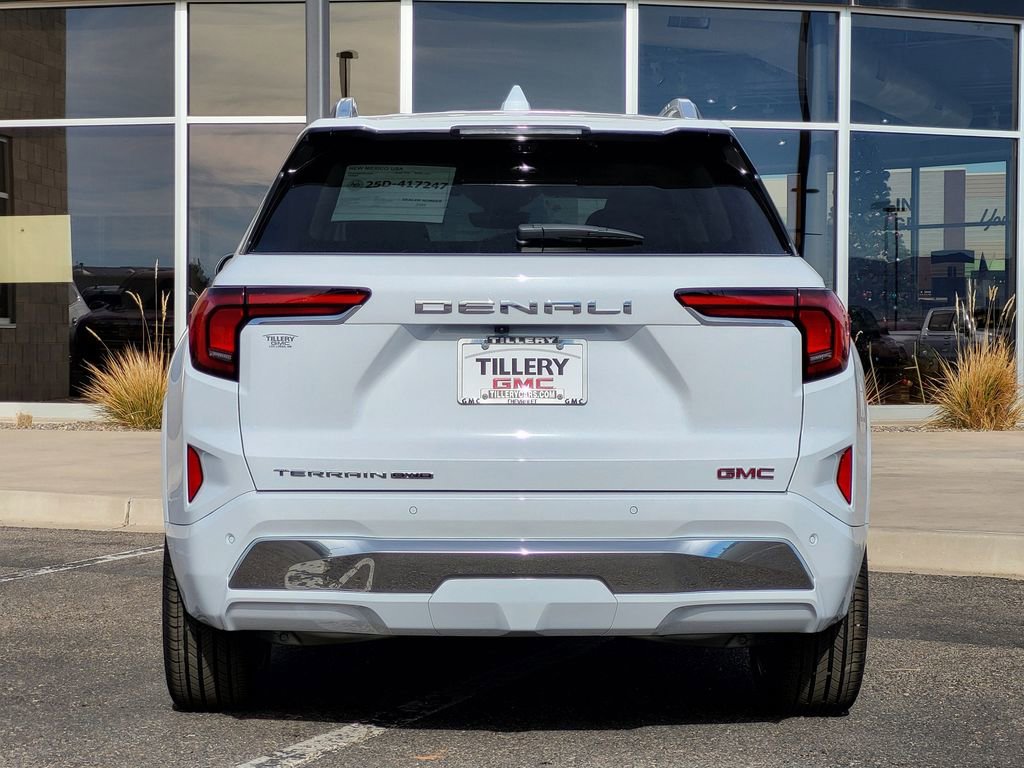 New 2026 GMC Terrain Denali w/ LPO, Floor Liner Package image 6