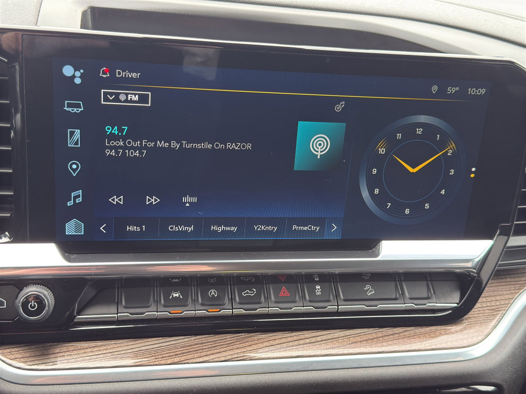 Used 2022 Chevrolet Silverado 1500 RST image 19