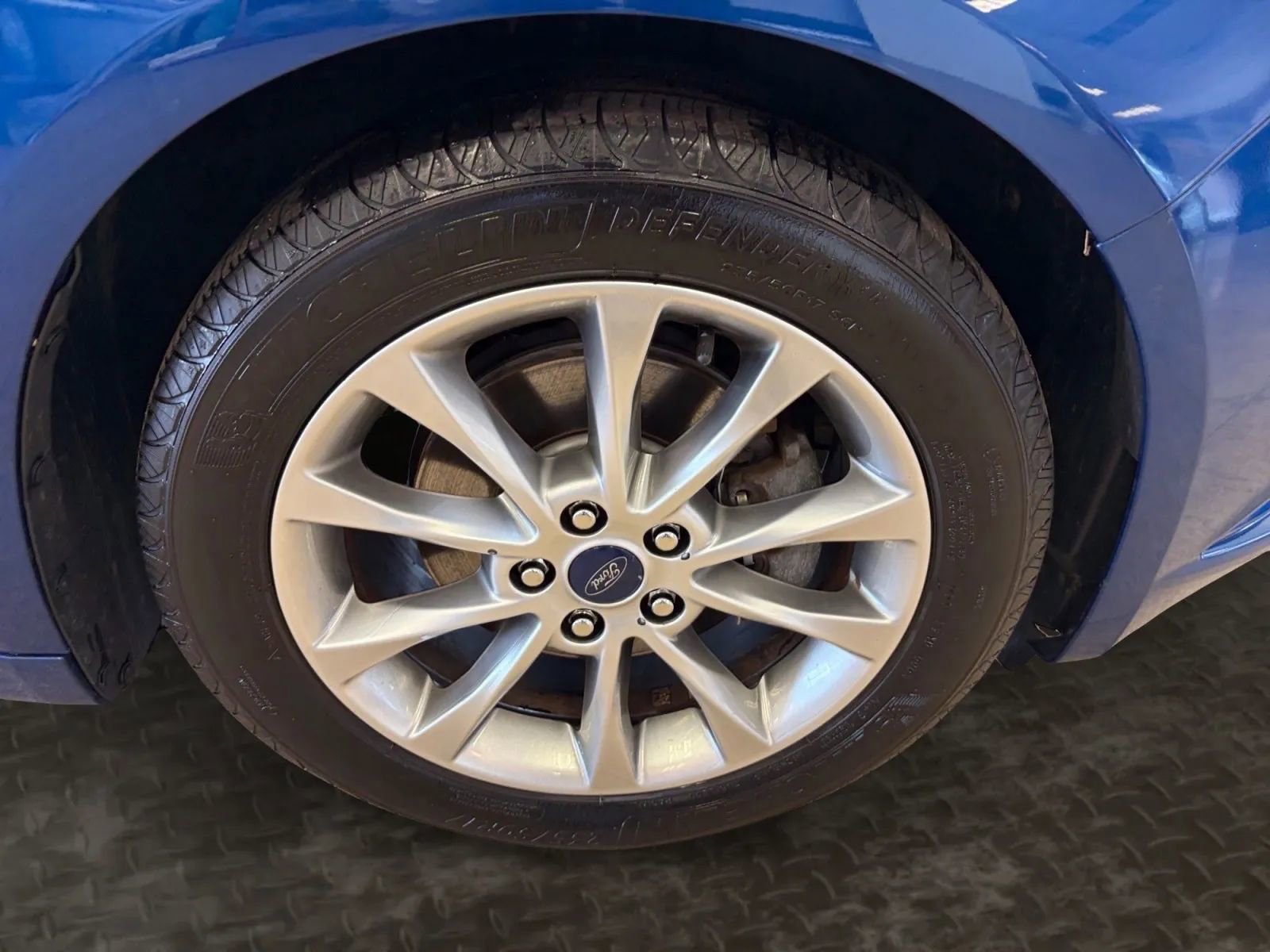 Used 2017 Ford Fusion SE w/ Fusion SE Technology Package image 72