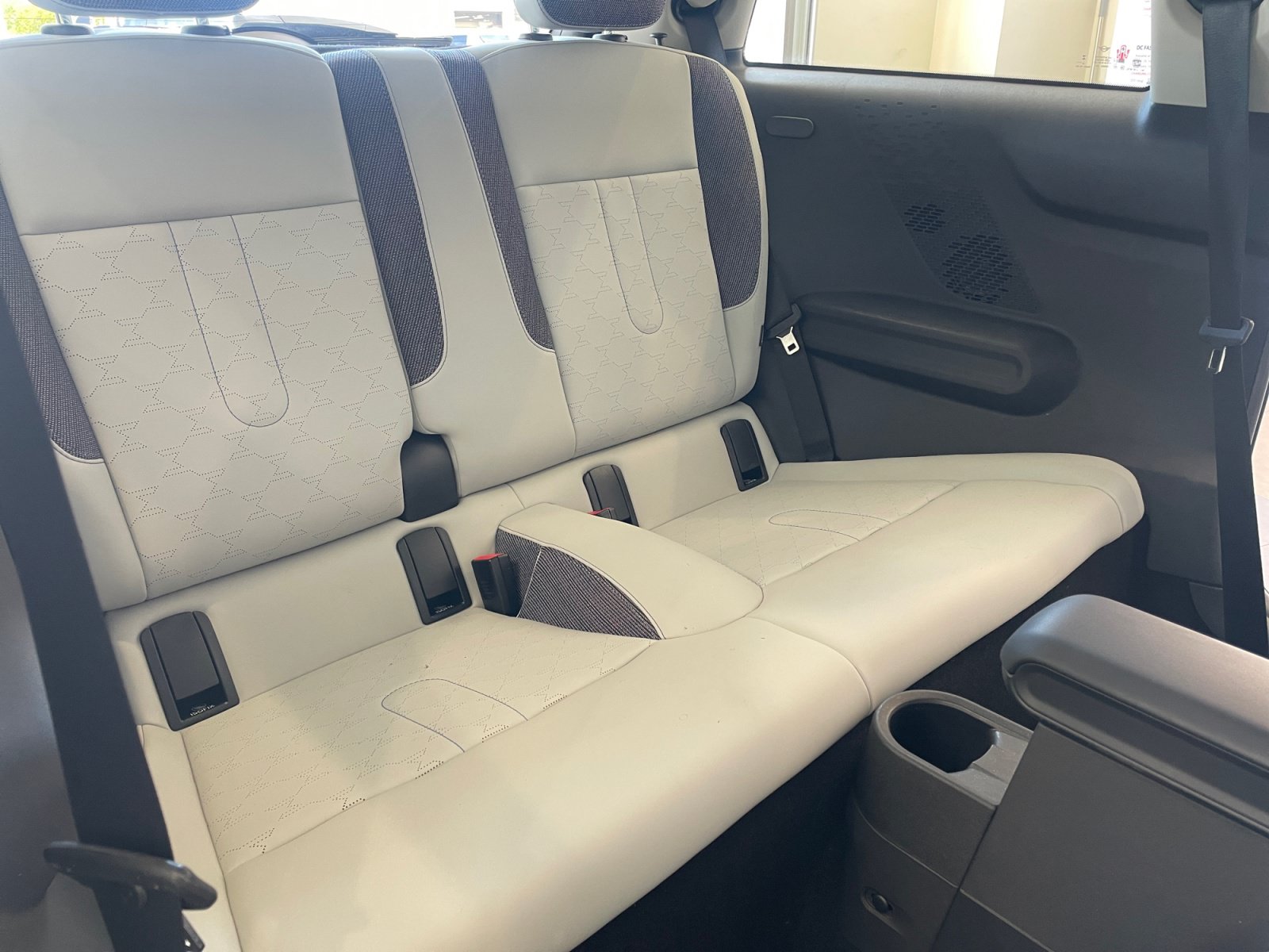 Used 2025 MINI Cooper S FWD image 18