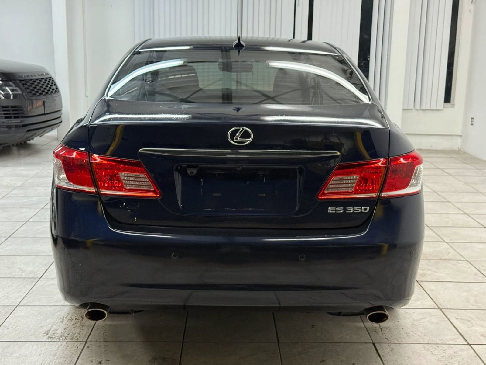 Used 2011 Lexus ES 350 ES 350 Sedan 4D image 8