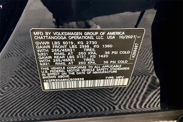 Used 2022 Volkswagen Atlas SEL Premium image 38