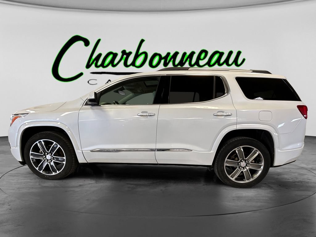 Used 2017 GMC Acadia Denali w/ Technology Package AWD/4WD image 2