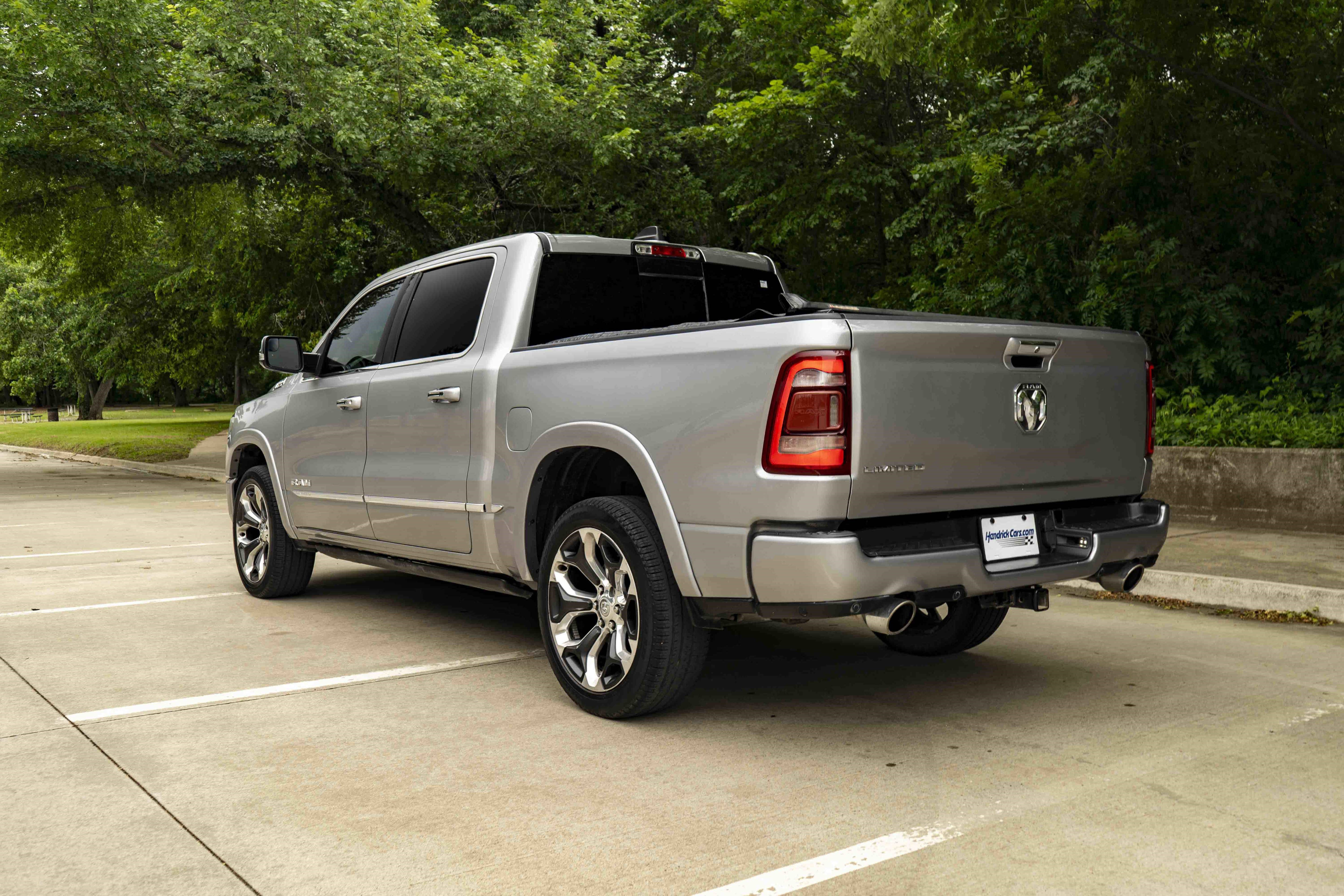 Used 2019 RAM 1500 Limited w/ Advanced Safety Group RWD image 7