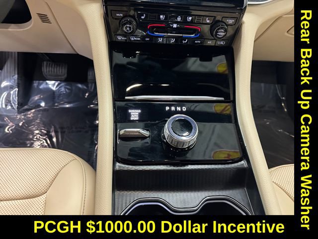 Used 2024 Jeep Grand Cherokee L Limited w/ Luxury Tech Group II image 14