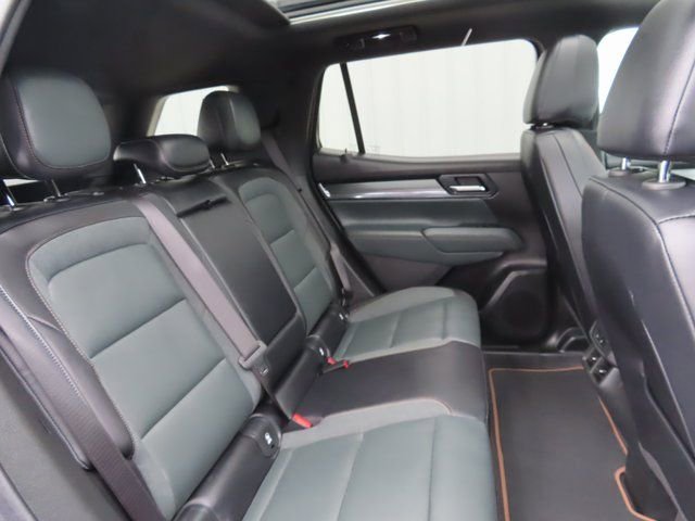 New 2026 GMC Terrain AT4 w/ Convenience Package III image 31