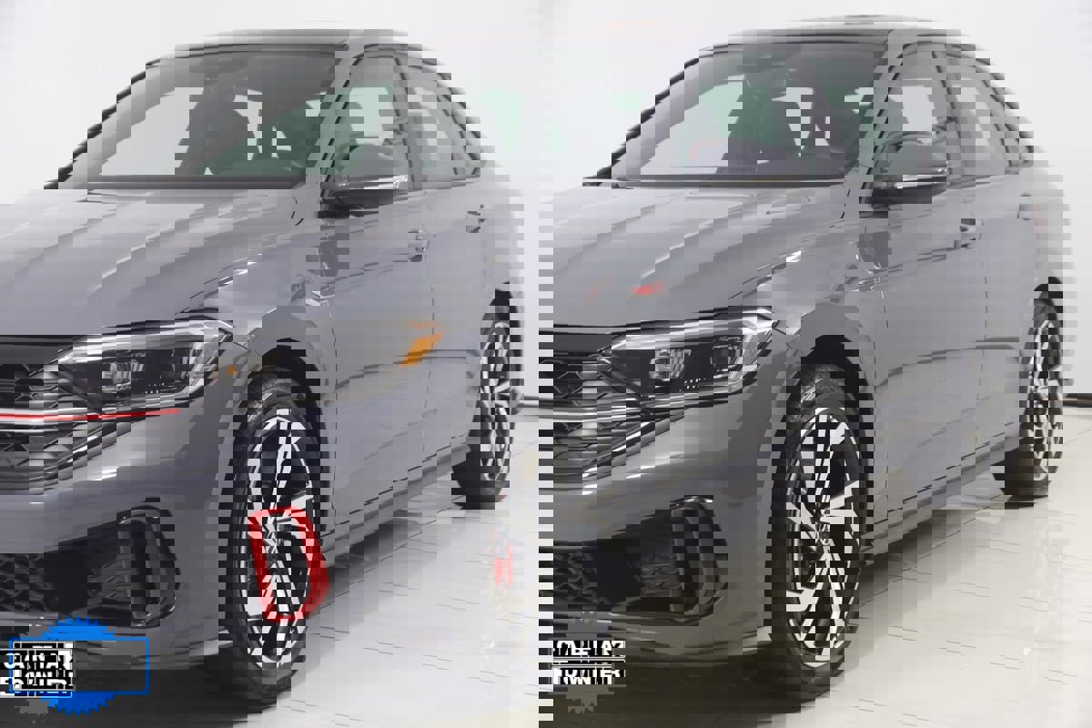 Used 2024 Volkswagen Jetta GLI Autobahn image 54