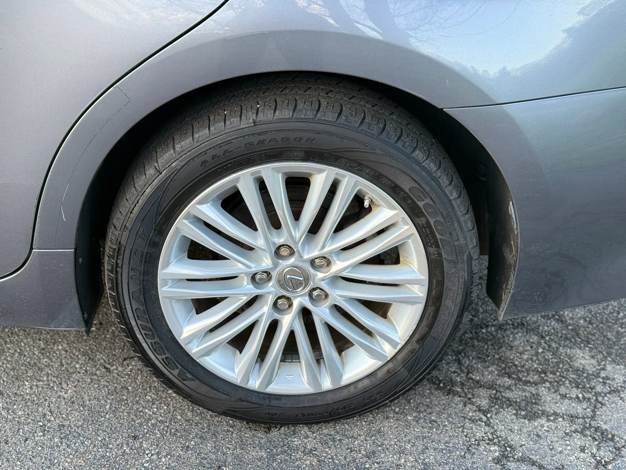 Used 2013 Lexus ES 350 w/ Luxury Pkg FWD image 14