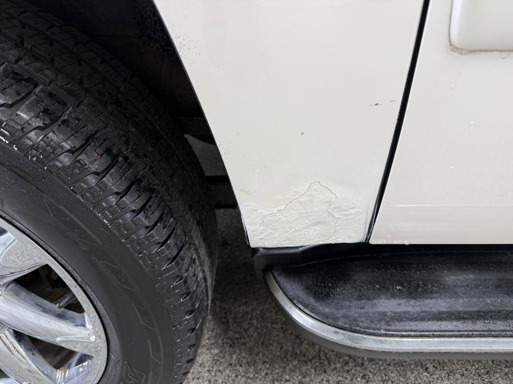 Used 2012 GMC Yukon XL Denali AWD/4WD image 8