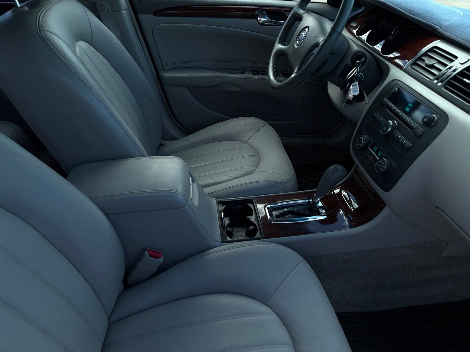 Used 2007 Buick Lucerne CXL FWD image 11