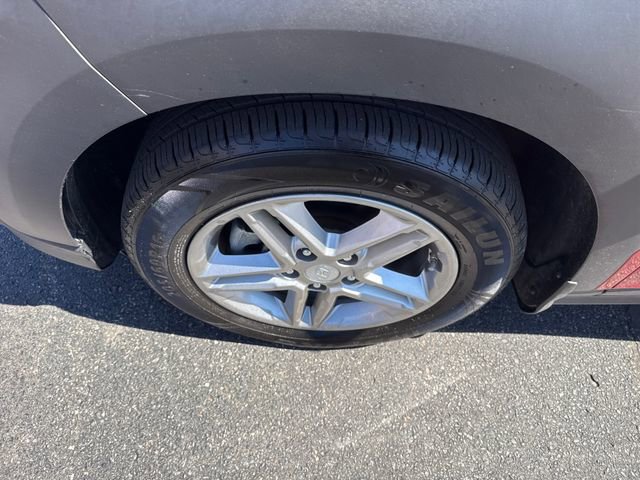 Used 2019 Hyundai Kona SE image 15