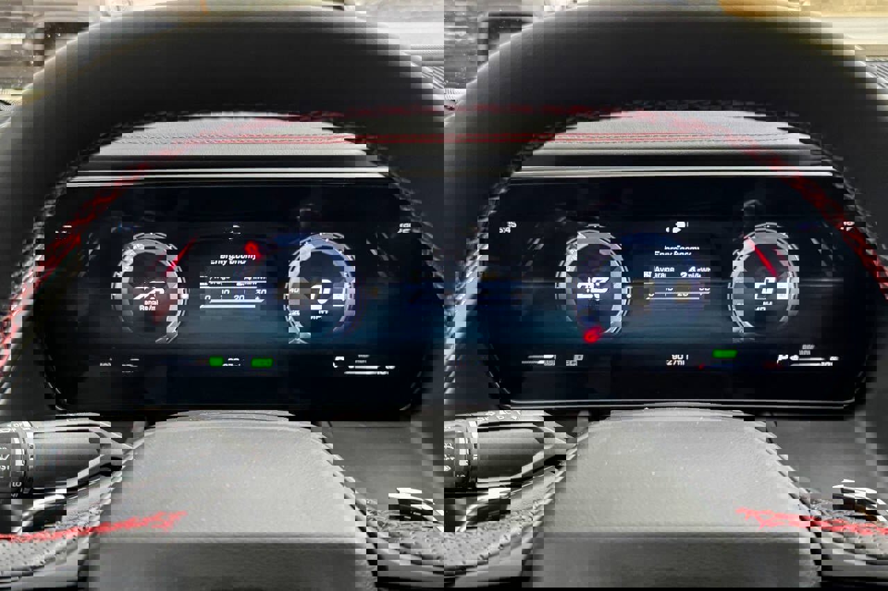 Used 2024 Dodge Charger R/T w/ Plus Group image 29