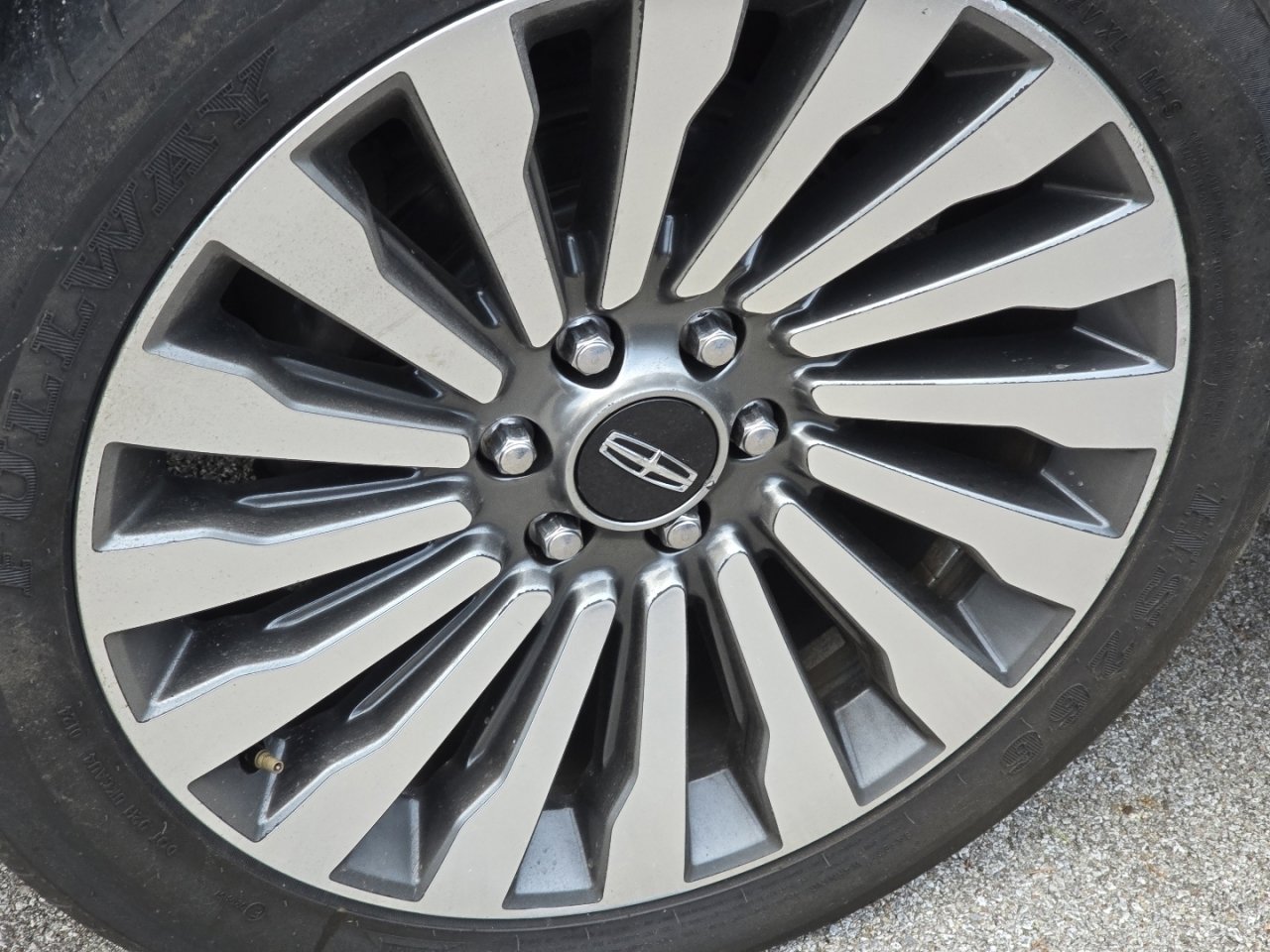 Used 2018 Lincoln Navigator Reserve w/ Technology Package image 8