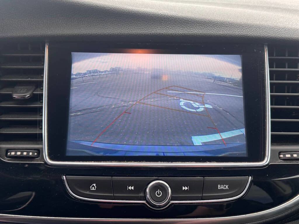 Used 2019 Buick Encore Sport Touring image 9