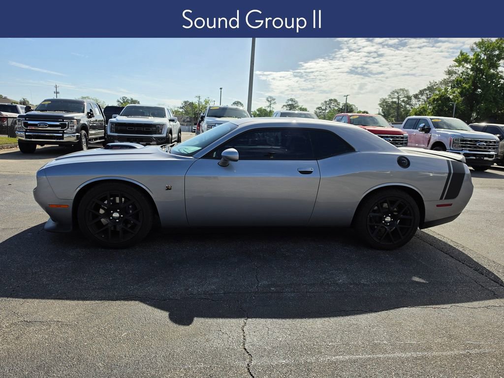 Used 2015 Dodge Challenger R/T Scat Pack image 10