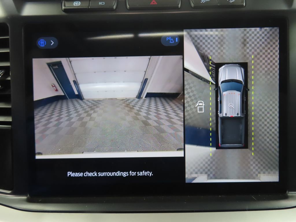 Used 2023 Ford F250 XLT w/ Black Appearance Package image 13