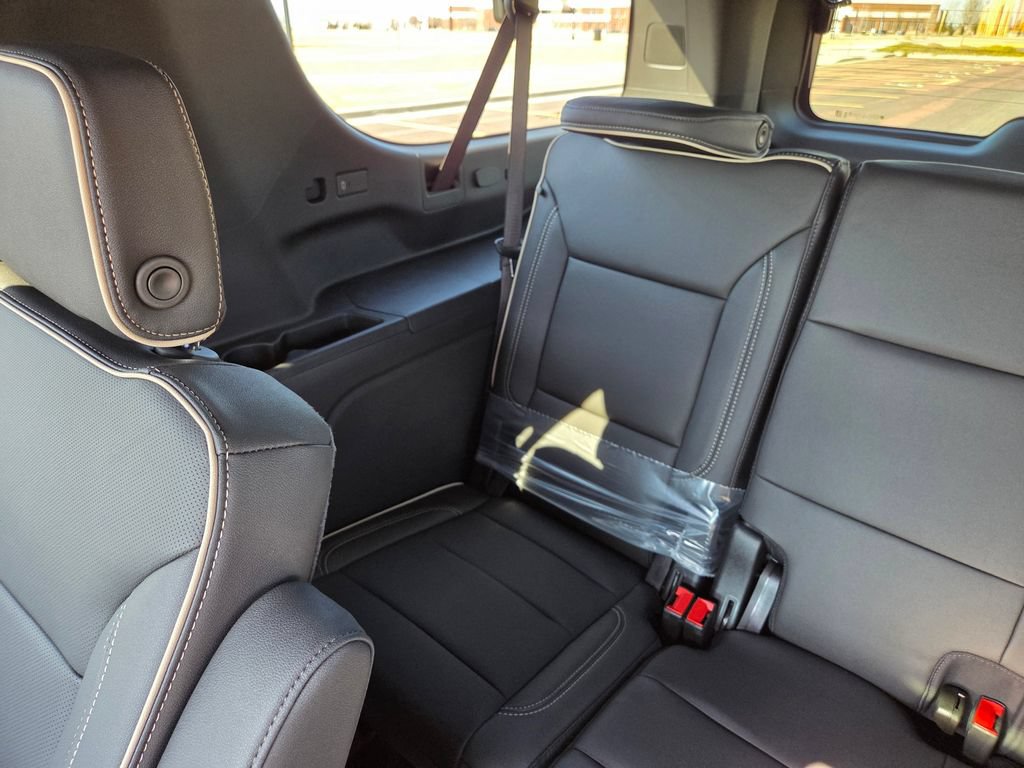 New 2026 GMC Yukon XL Elevation w/ Elevation Premium Package AWD/4WD image 61