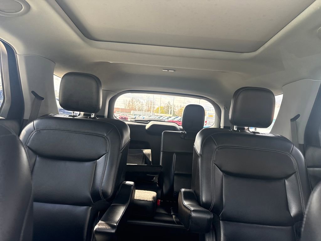 Used 2023 Ford Explorer XLT w/ Equipment Group 202A image 36