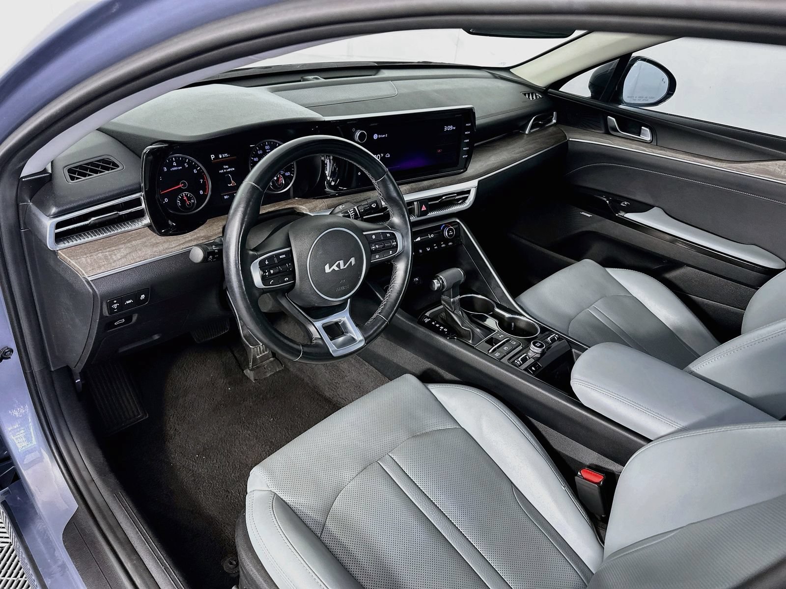 Used 2022 Kia K5 EX w/ EX Premium Package FWD image 9
