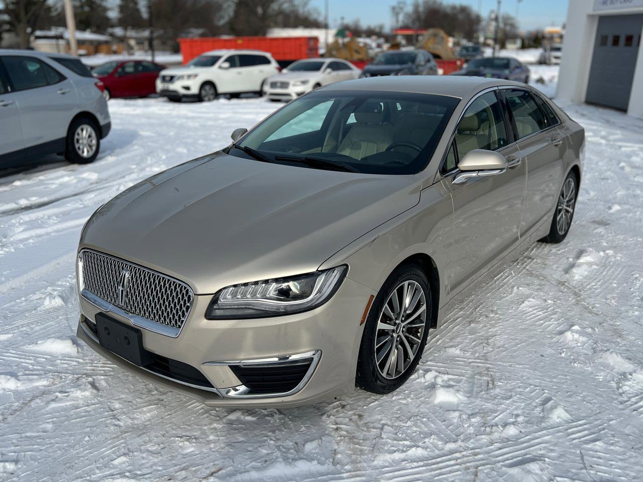 Used 2017 Lincoln MKZ Select w/ Select Plus Package AWD/4WD image 2