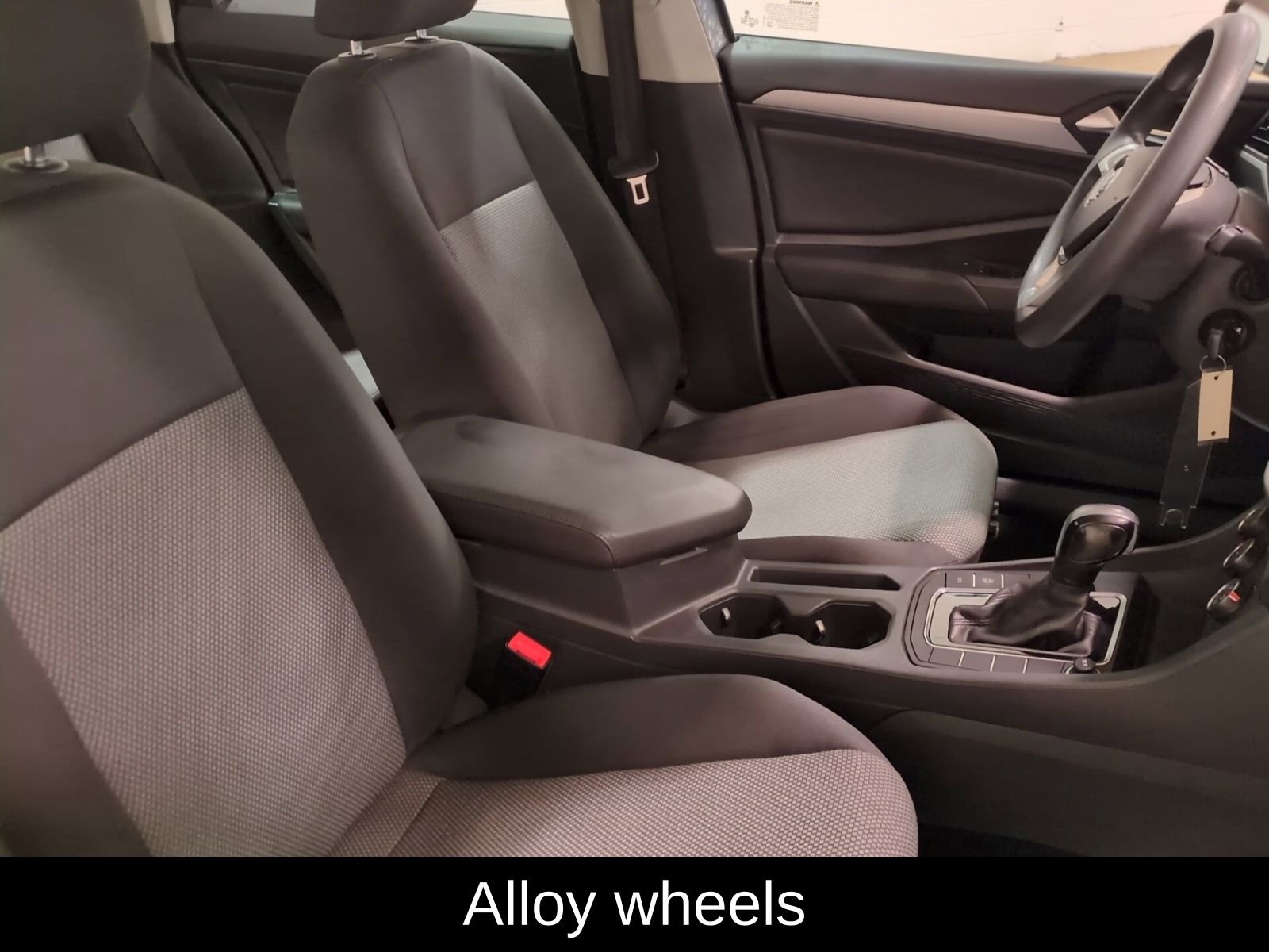 Used 2021 Volkswagen Jetta S image 10