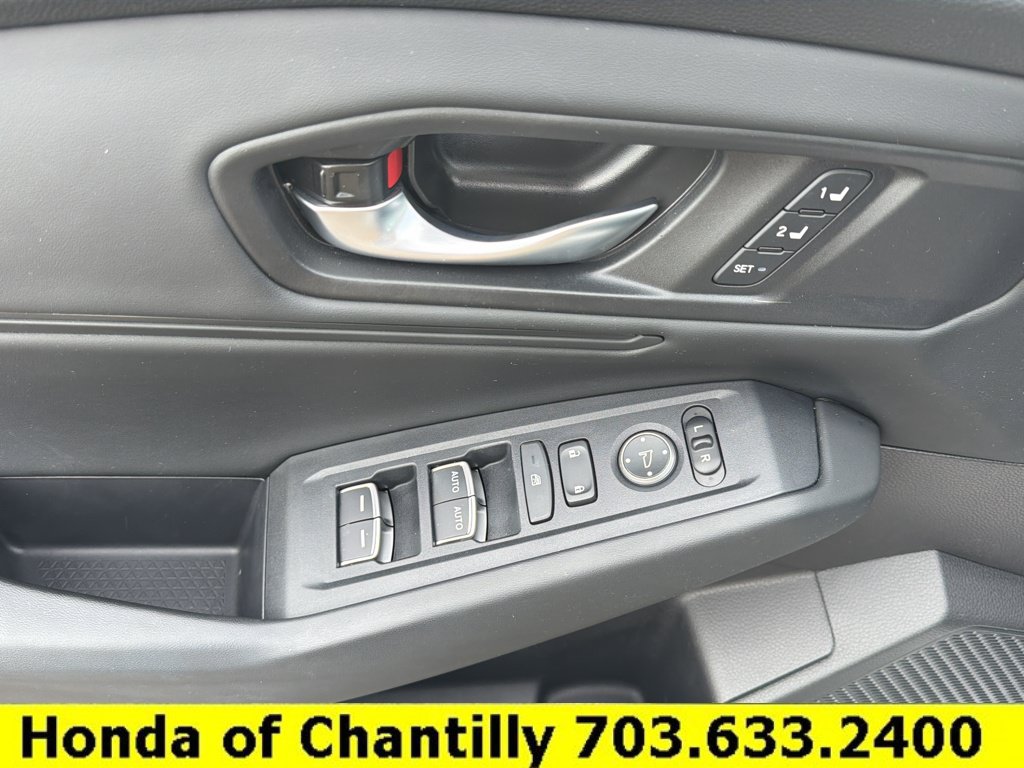 Certified 2025 Honda Accord EX-L image 21