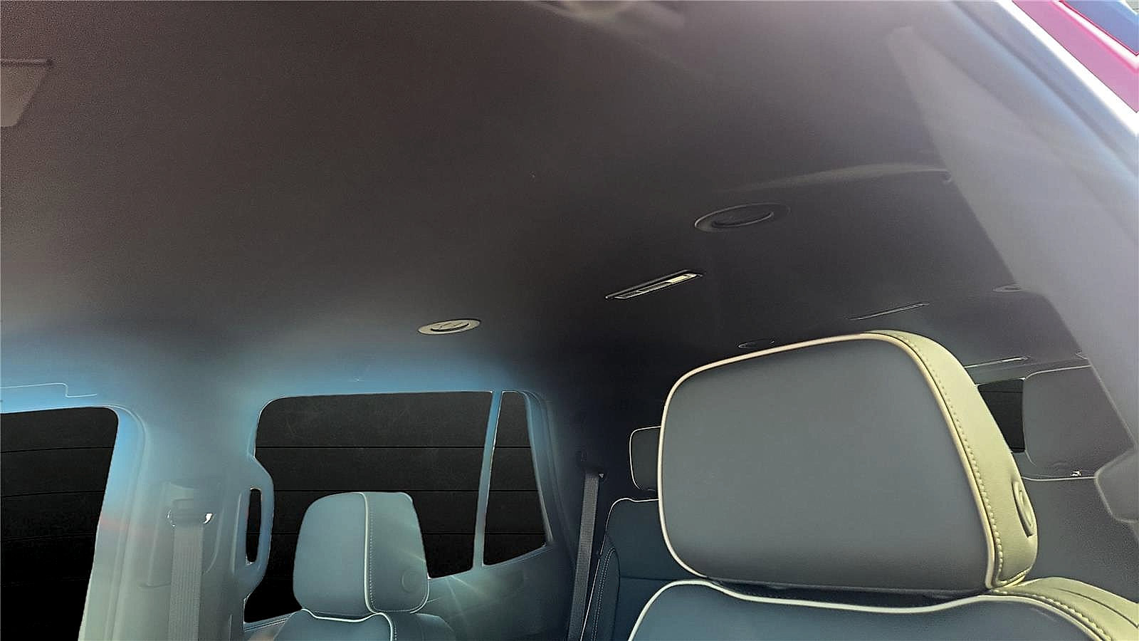 New 2026 GMC Yukon Elevation w/ LPO, Floor Liner Package AWD/4WD image 3