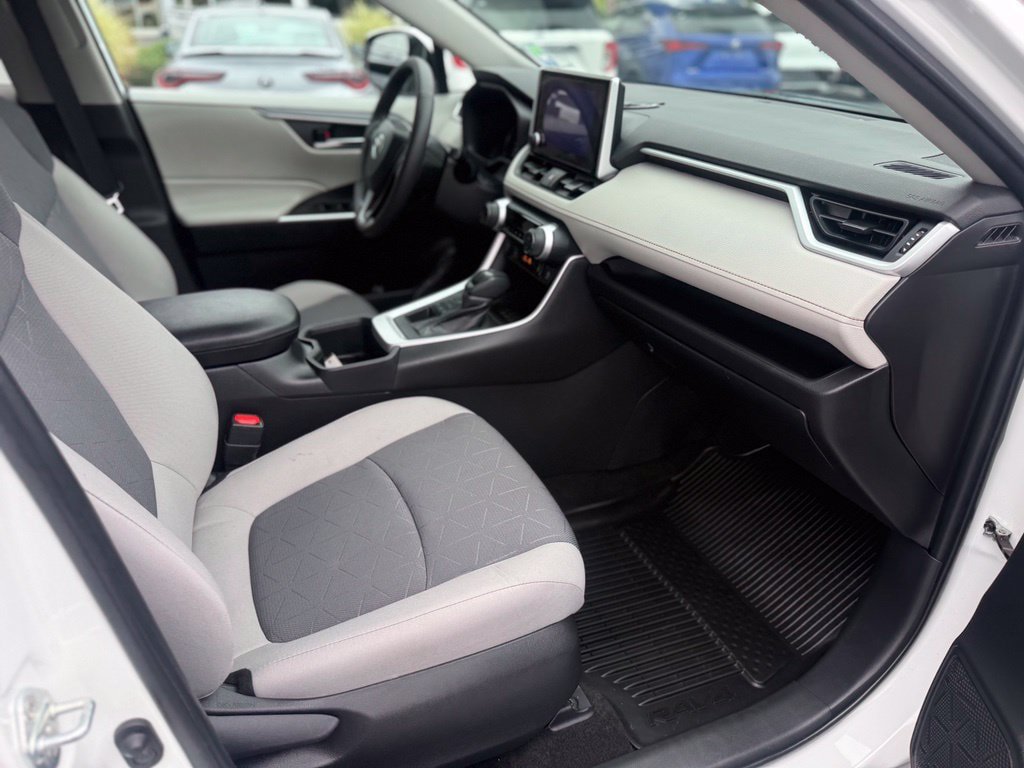 Certified 2023 Toyota RAV4 XLE w/ Convenience Package AWD/4WD image 25