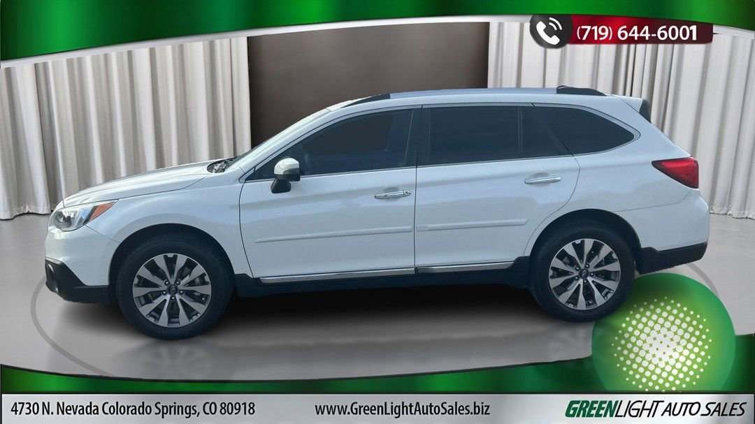 Used 2017 Subaru Outback 2.5i Touring image 2