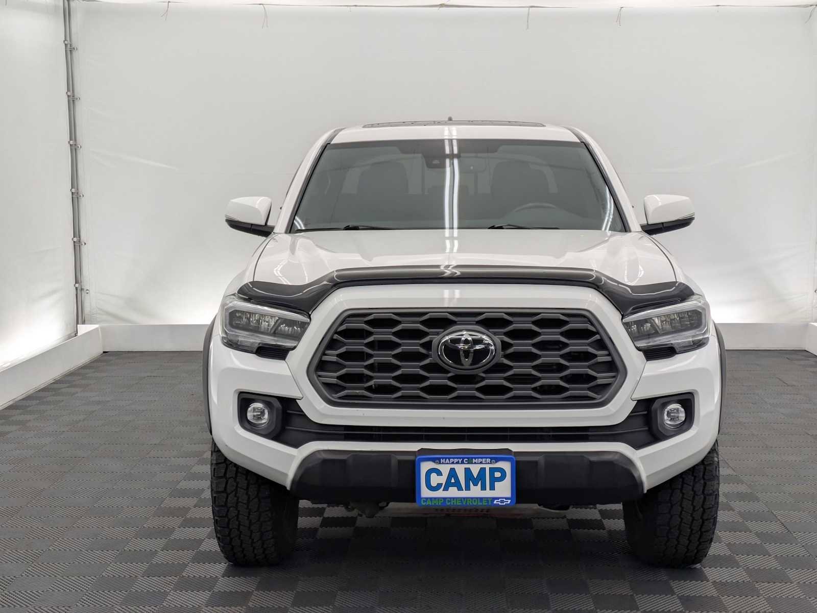 Used 2020 Toyota Tacoma TRD Off-Road w/ TRD Premium Off Road Package image 9